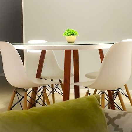 Апартаменты 2 Dorm Sobre Av Hipolito Yrigoyen Кордова Экстерьер фото